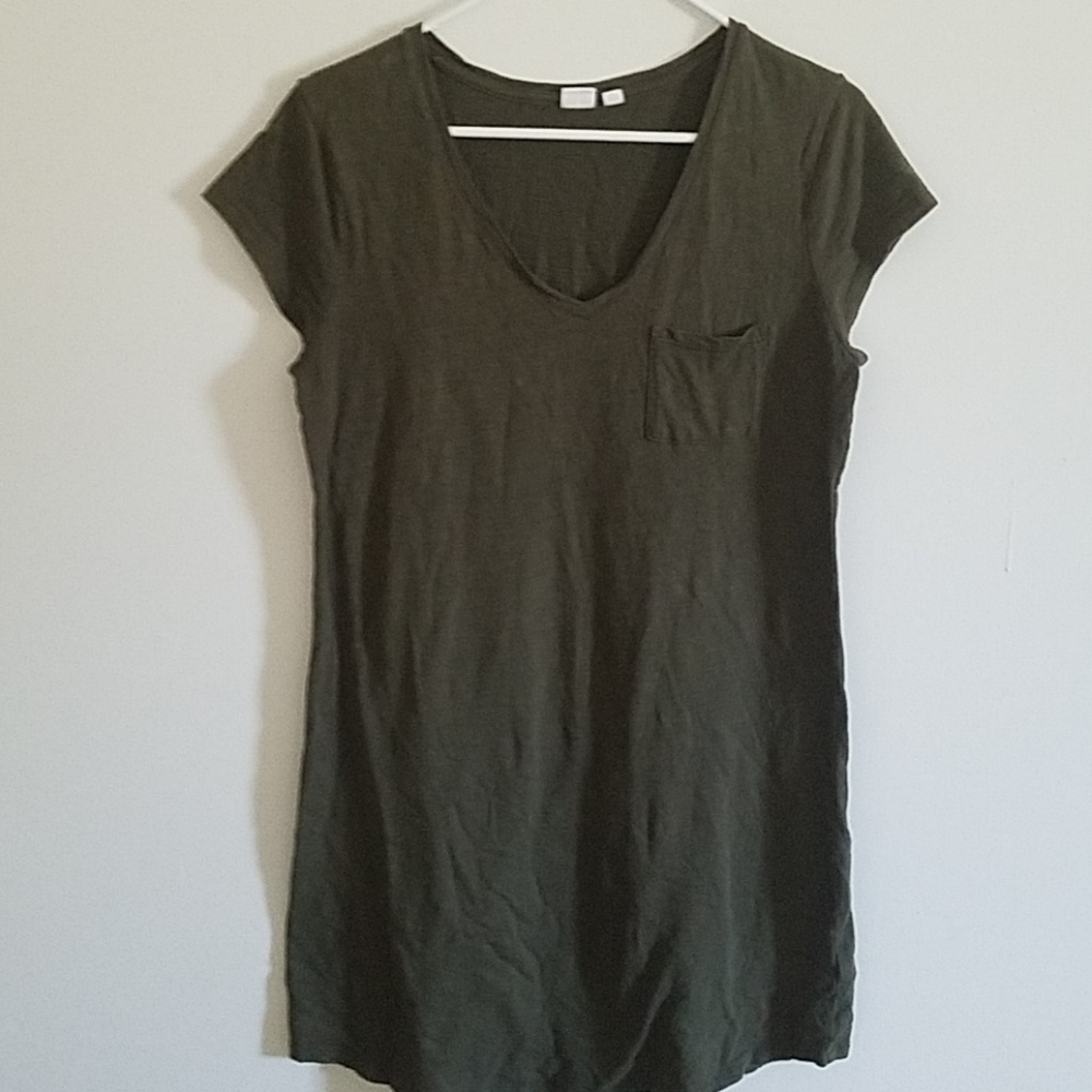 Green GAP tshirt dress